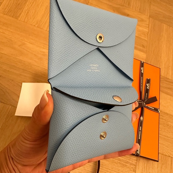 HERMES Epsom Calvi Duo Card Case in Celeste - Picture 7 of 12
